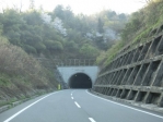 R422三田坂トンネル